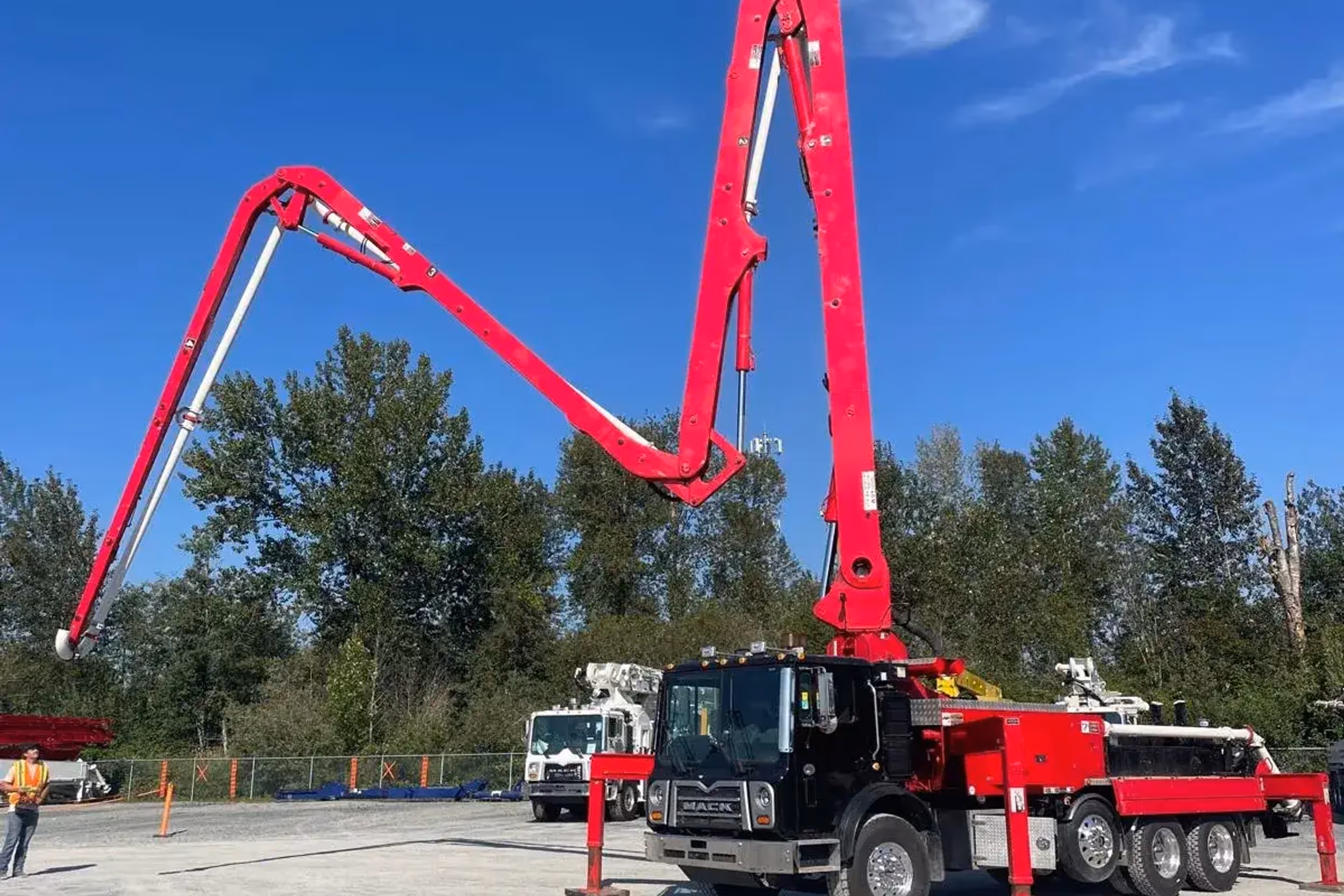 concrete pump truck